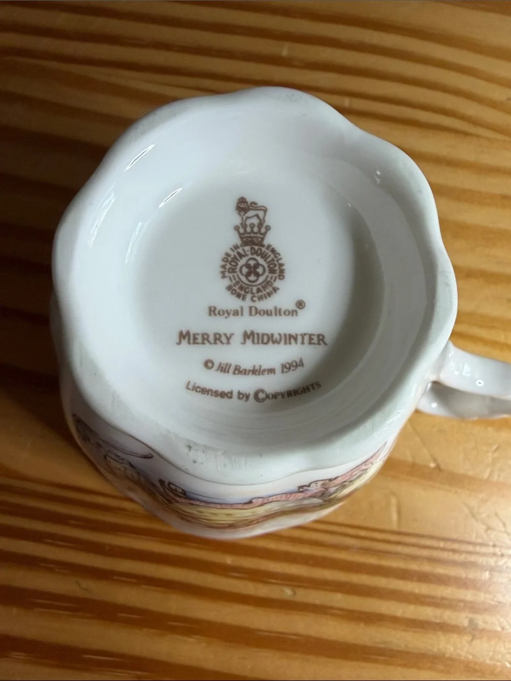 Royal Doulton Brambly Hedge Merry Midwinter Teacup Saucer Set 1st Quality 1994